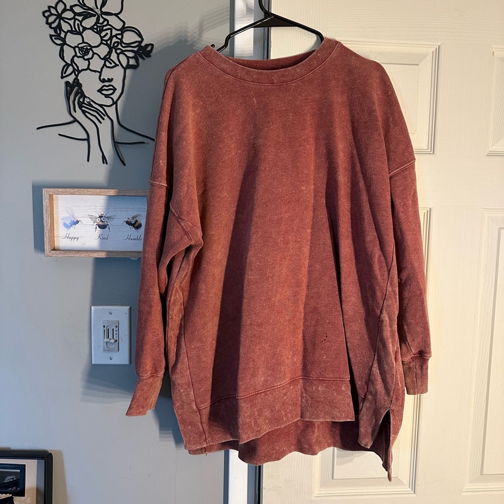 SO Women's Rust Crew Neck Sweater